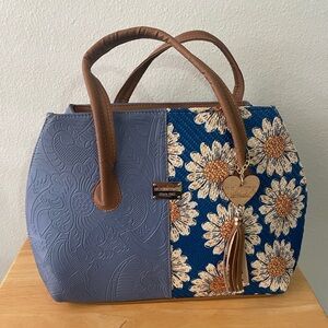 ⭐️HP⭐️ Artisanal Purse